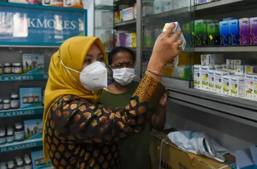 Saya Campur Obat Flu dari 3 Apotek Berbeda, Gagal Ginjal 2 Hari: Kekonyolan yang Hampir Membunuh Saya