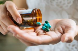 Obat-Obatan di Era AI 2026: Dari Resep Digital hingga Smart Medication, Bagaimana Teknologi Mengubah Cara Kita Menggunakan Obat?